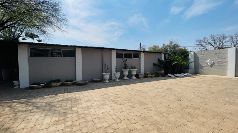  Bedroom Property for Sale in Potchefstroom North North West